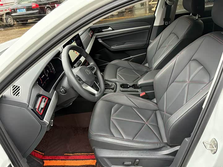 Фото 4 - Volkswagen Lavida