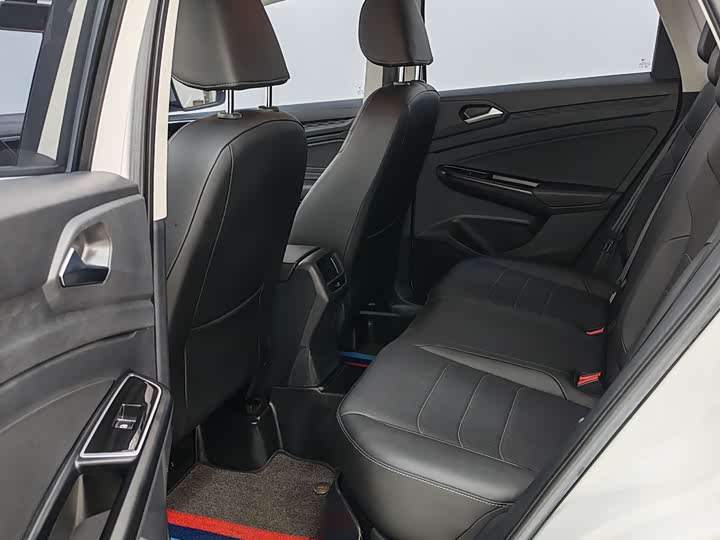 Фото 8 - Jetta VS5