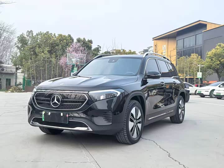 Photo 1 - Mercedes-Benz EQB