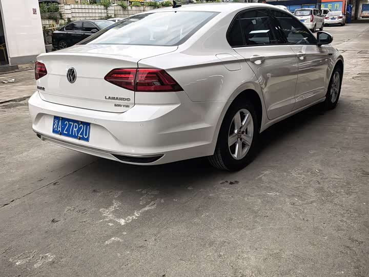 Фото 4 - Volkswagen Lamando L
