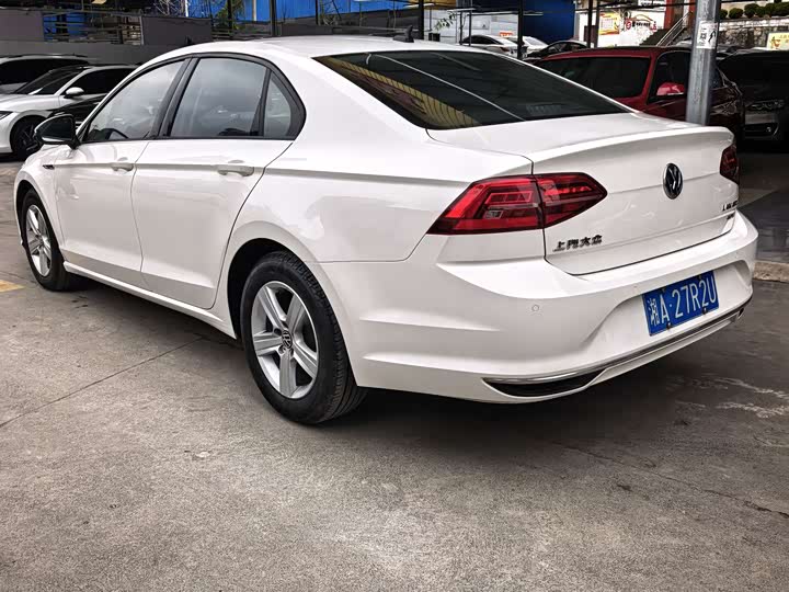 Фото 6 - Volkswagen Lamando L