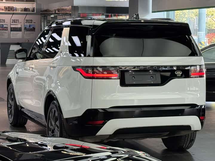 Photo 4 - Land Rover Discovery