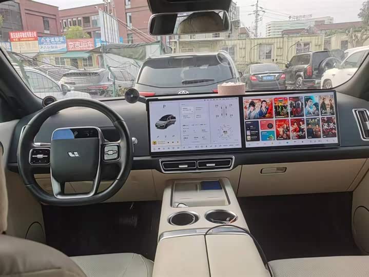 Фото 4 - LiXiang L8