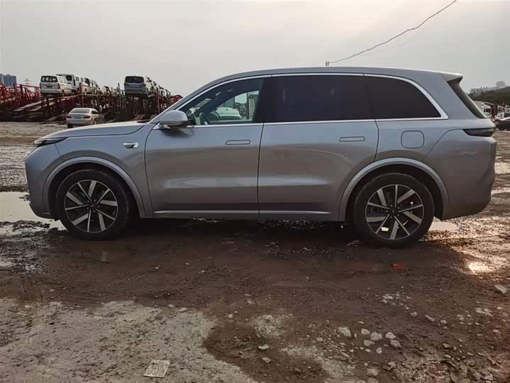 Фото 6 - LiXiang L8