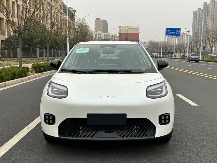 Фото 2 - GAC Aion UT