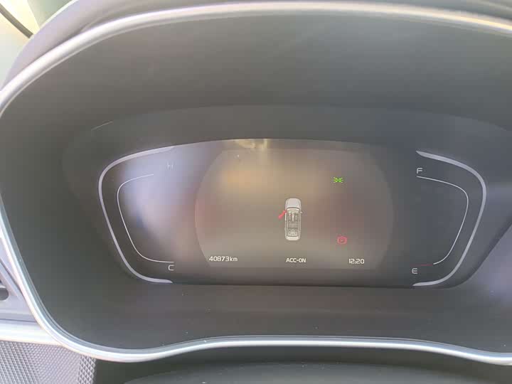 Фото 8 - Geely Binrui