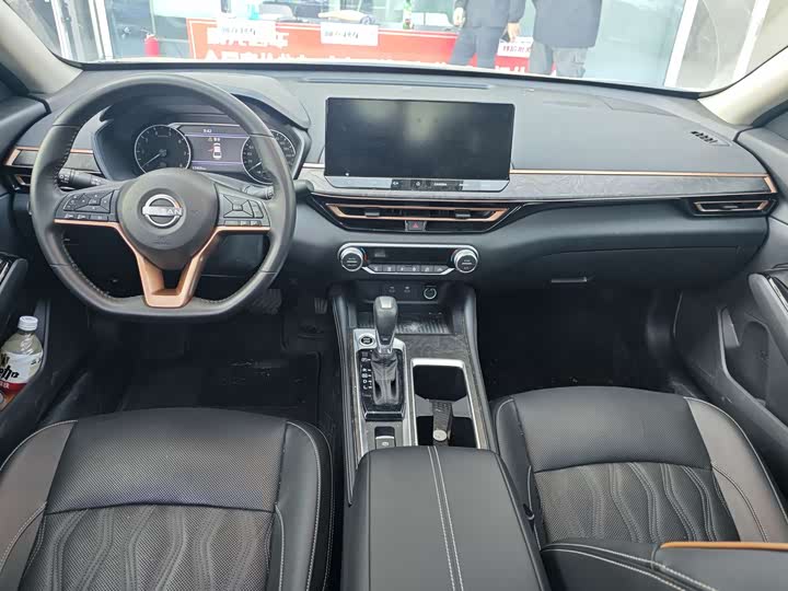 Фото 7 - Nissan Teana