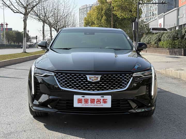 Фото 2 - Cadillac CT4
