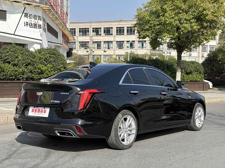 Фото 4 - Cadillac CT4