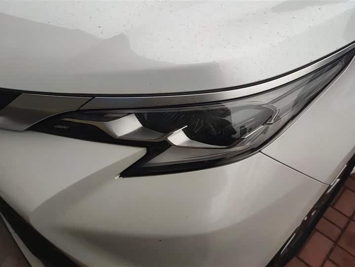 Фото 5 - Toyota Sienna