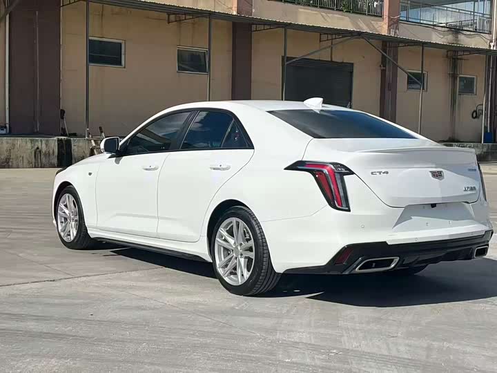 Фото 7 - Cadillac CT4
