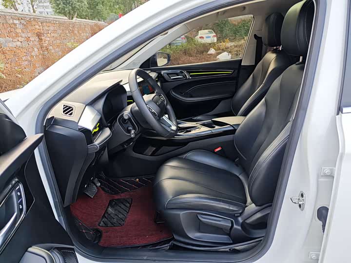 Фото 4 - Roewe i5