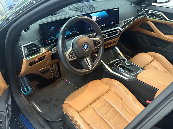 Фото 4 - BMW i4