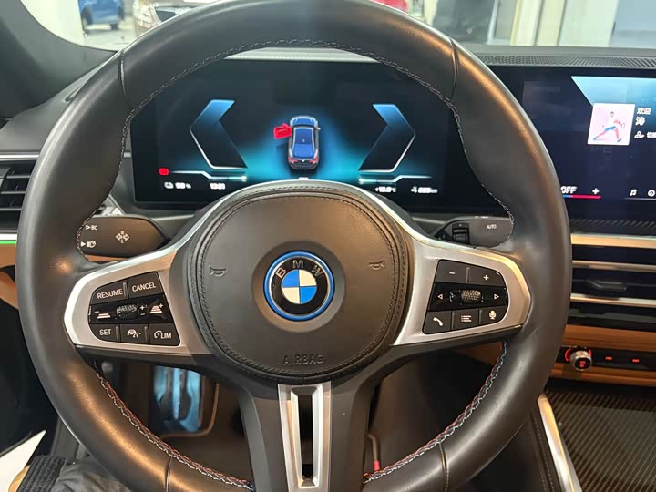 Фото 5 - BMW i4
