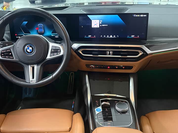 Фото 8 - BMW i4