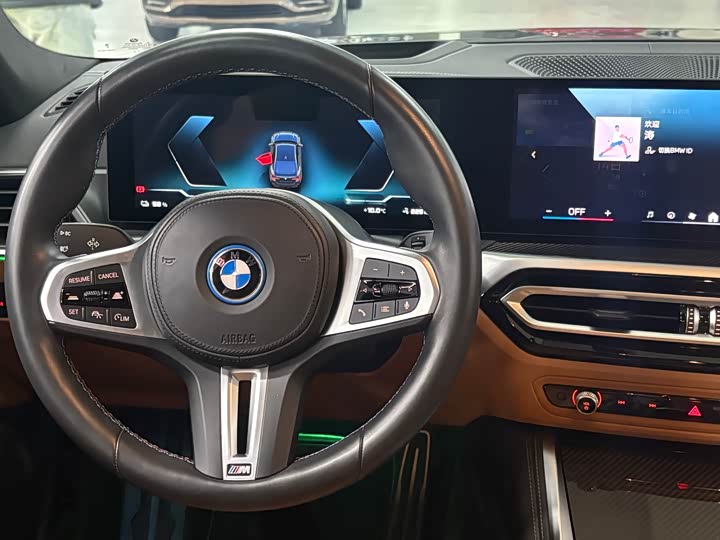 Фото 9 - BMW i4