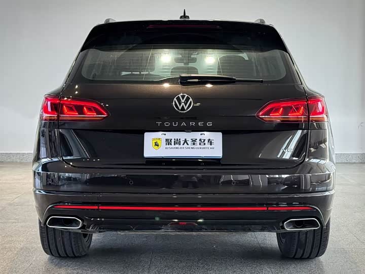 Photo 8 - Volkswagen Touareg