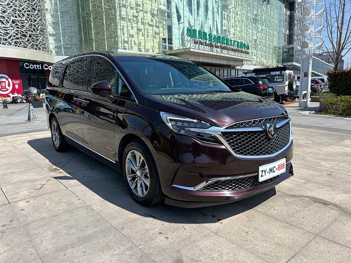 Photo 3 - Buick GL8 ES