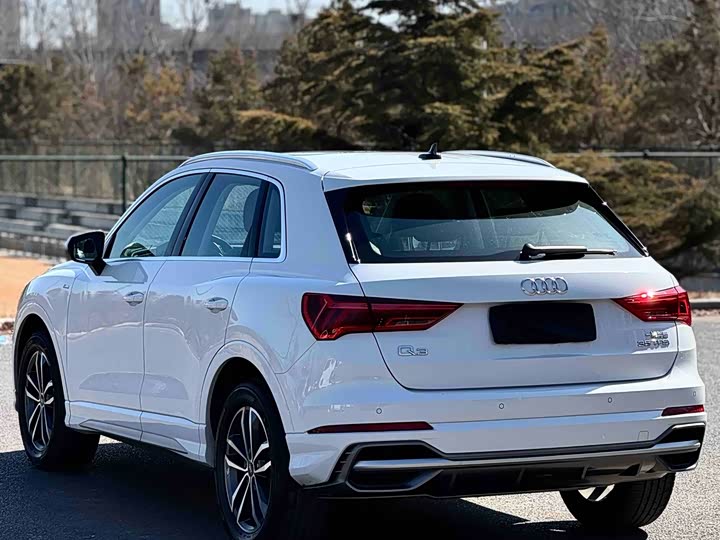 Фото 3 - Audi Q3