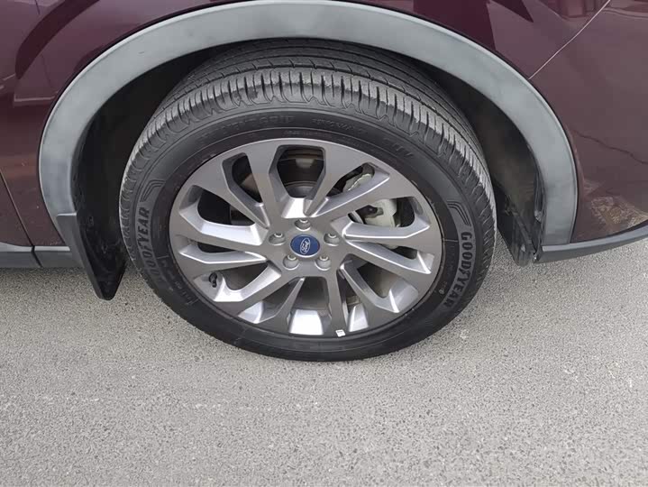 Фото 6 - Ford Equator