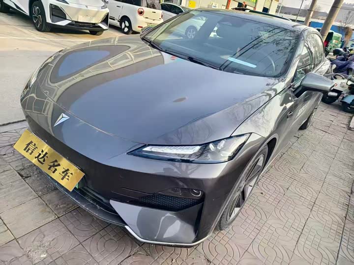 Фото 1 - Changan Deepal SL03