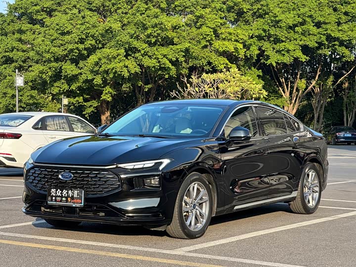 Photo 1 - Ford Mondeo