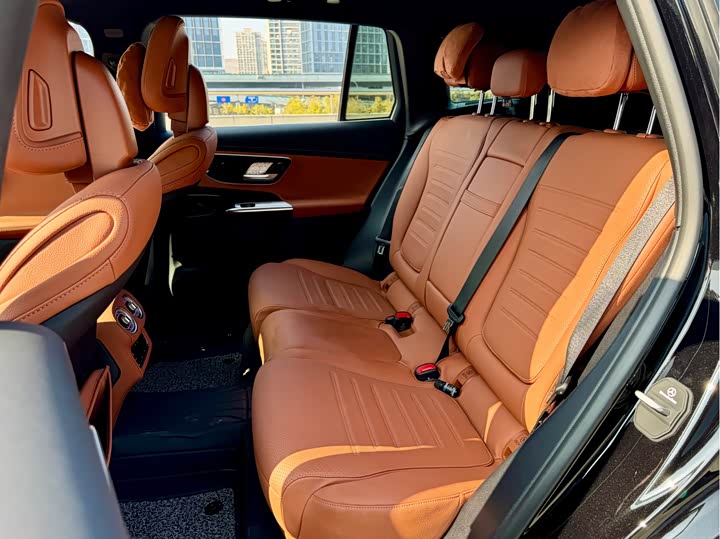 Фото 7 - Mercedes-Benz GLC-Class