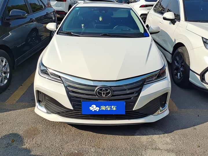 Photo 2 - Toyota Allion