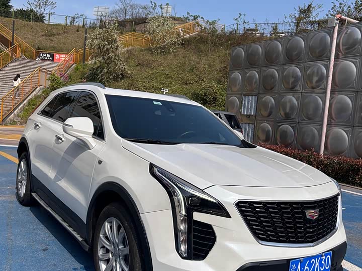 Фото 3 - Cadillac XT4