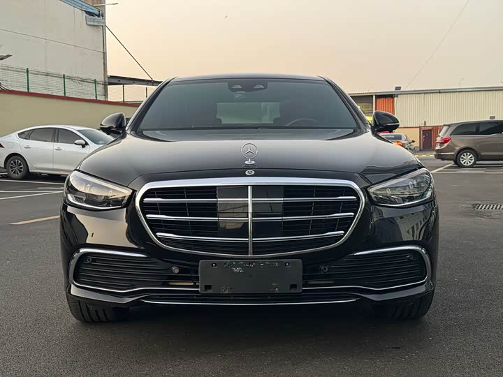 Фото 2 - Mercedes-Benz S-Class