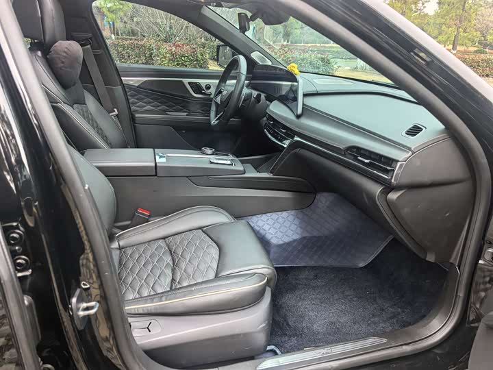 Фото 5 - Cadillac CT6