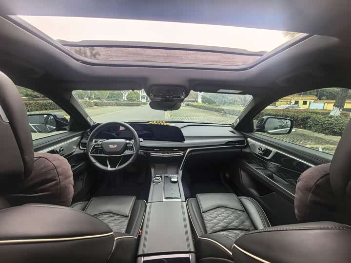 Фото 7 - Cadillac CT6