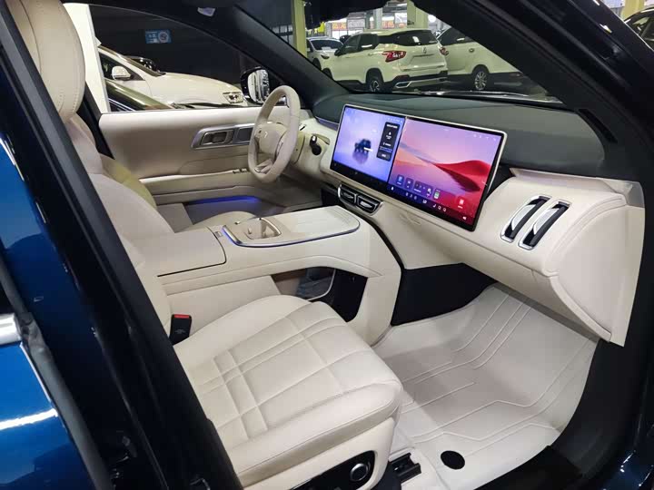 Фото 6 - Changan Deepal S09