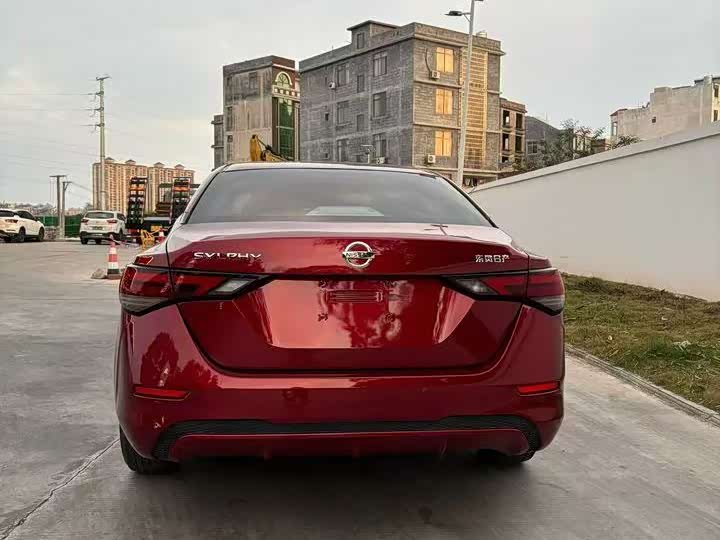 Фото 3 - Nissan Sylphy