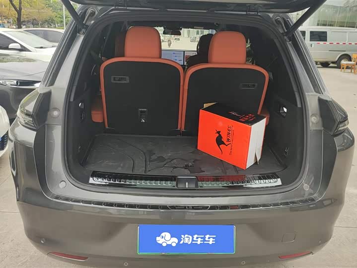 Фото 4 - LiXiang L8