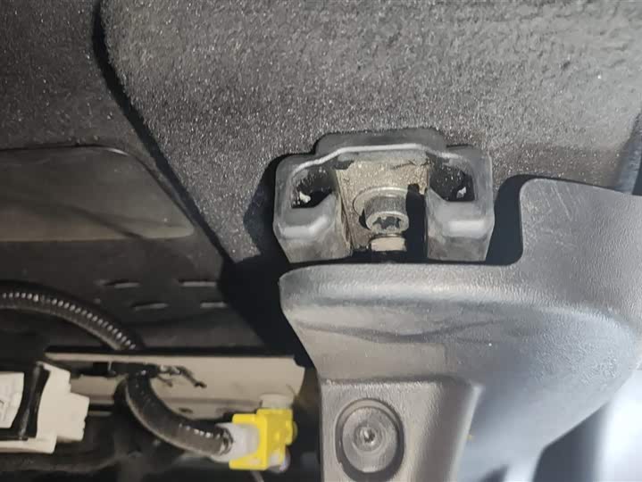 Фото 8 - LiXiang L8