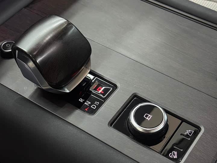 Фото 2 - Land Rover Discovery