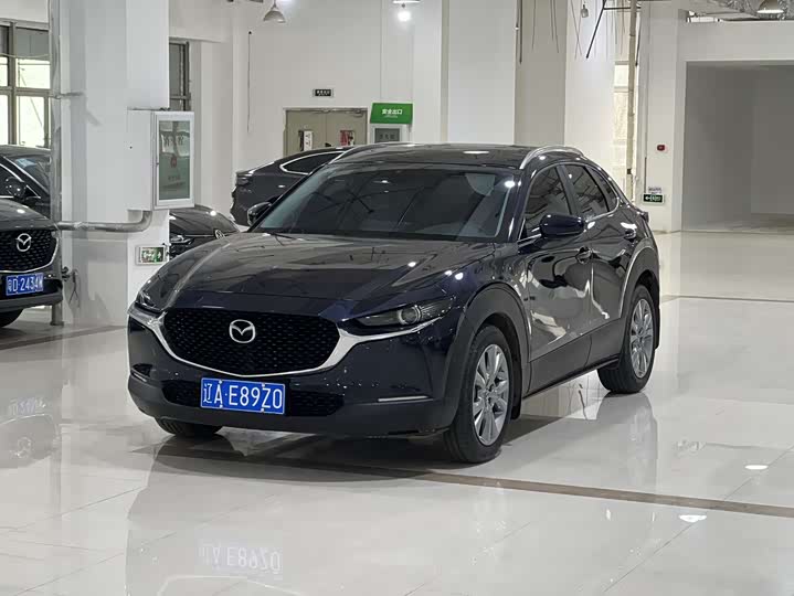 Фото 1 - Mazda CX-30