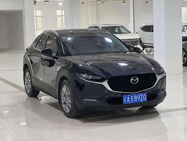 Фото 3 - Mazda CX-30