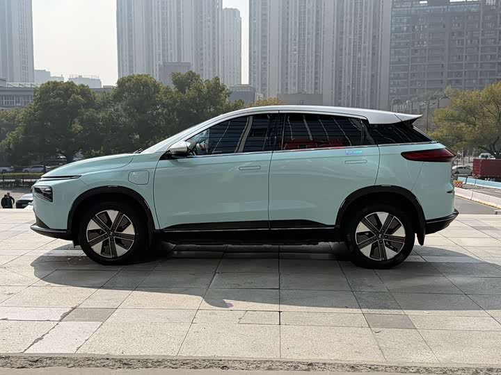 Фото 3 - XPeng G3