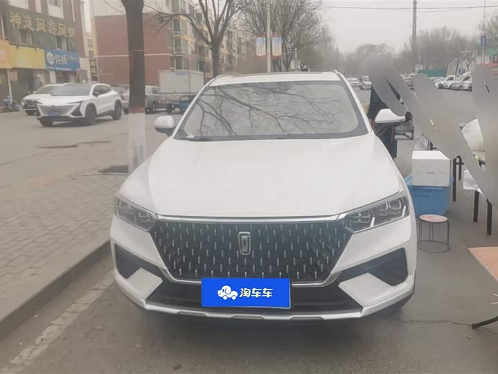 Фото 2 - Bestune T77