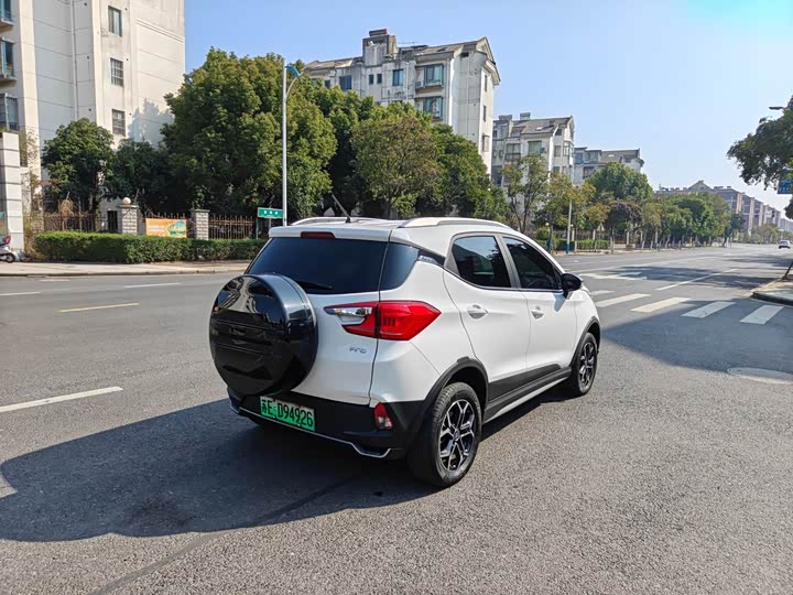 Photo 5 - BYD Yuan Pro