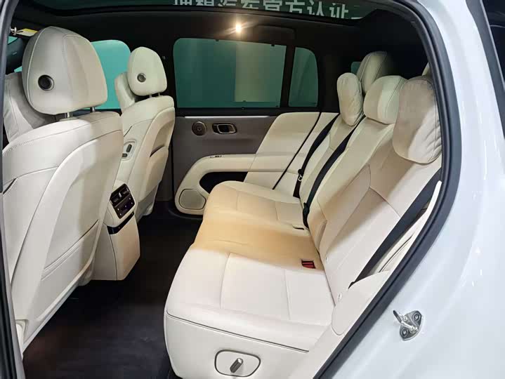 Фото 9 - LiXiang i6