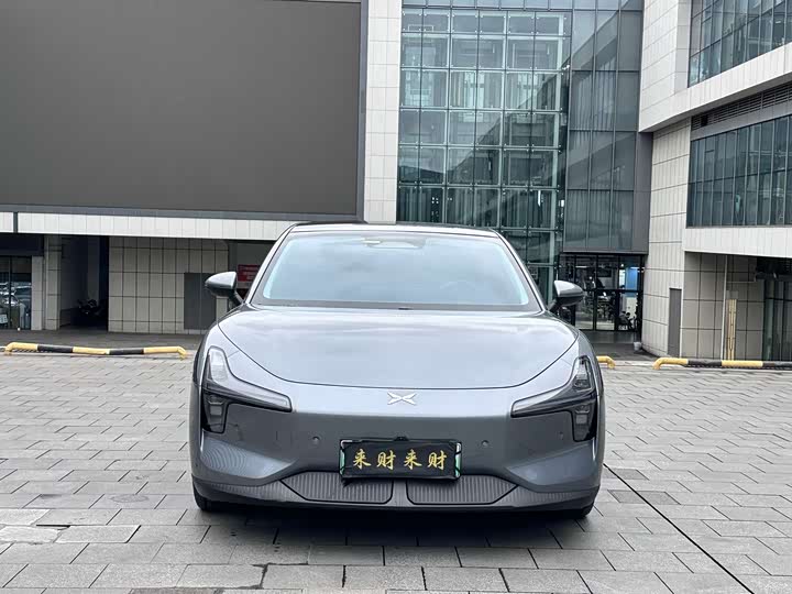 Фото 2 - XPeng Mona M03