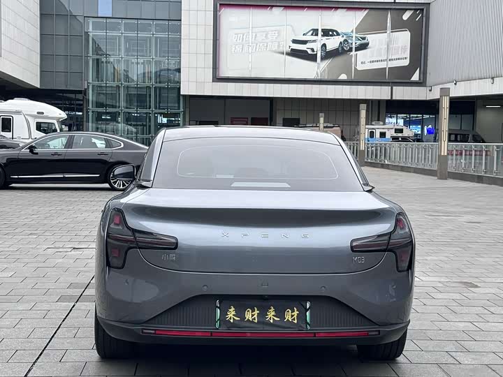 Фото 9 - XPeng Mona M03