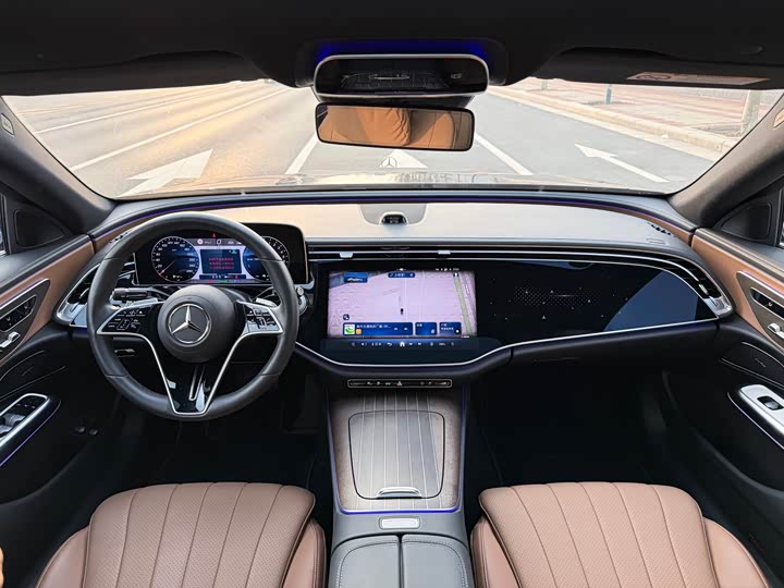 Фото 5 - Mercedes-Benz E-Class Hybrid