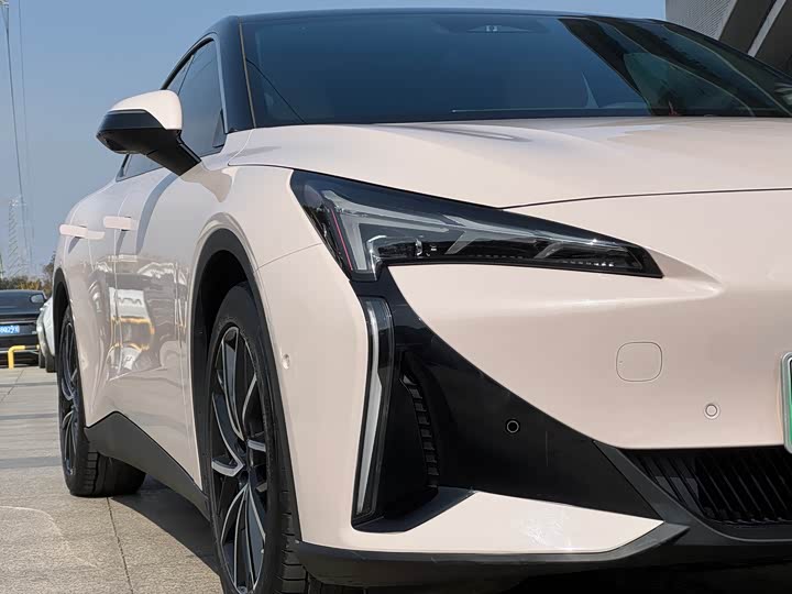 Фото 8 - BAIC Arcfox Alpha S5