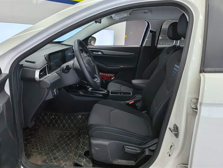 Фото 9 - Ford Escort