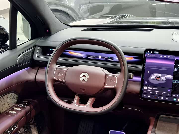 Фото 7 - Nio ES8