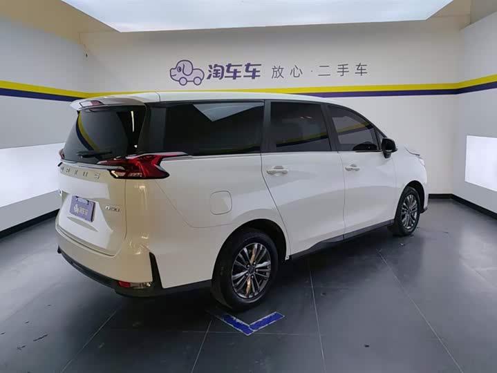 Фото 3 - Maxus G50